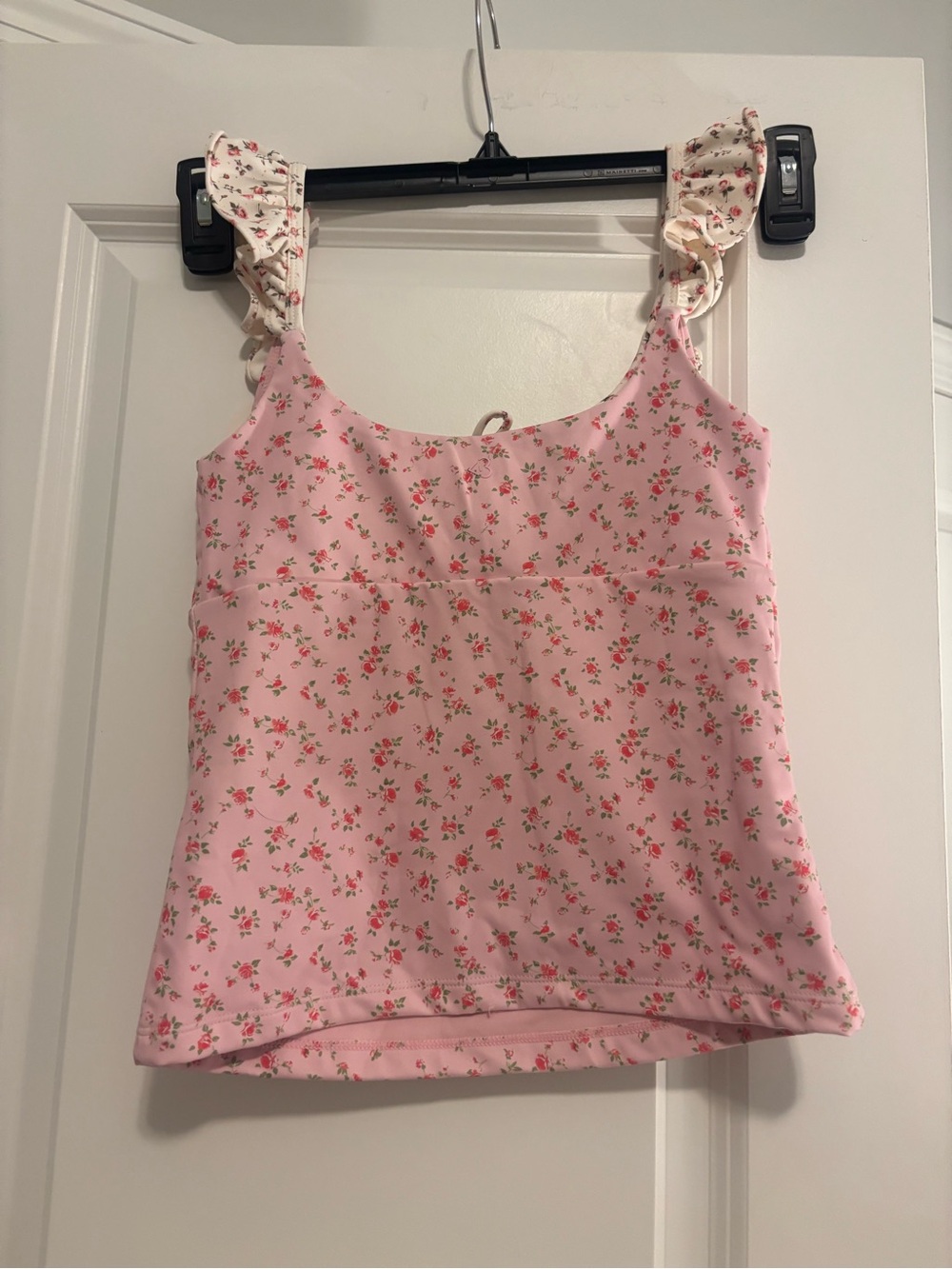 [BLOGILATES] RUFFLE LACE UP TANK - Picture 9 of 10